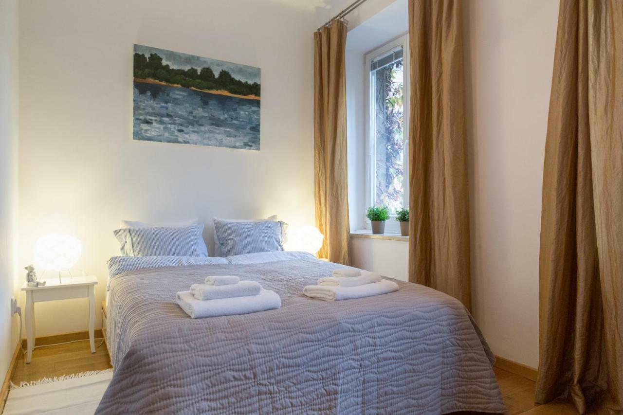Mariansztat -old Town Apartment *